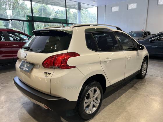 PEUGEOT 2008 1.6 16V FLEX ALLURE 4P MANUAL PEUGEOT 2008 1.6 16V FLEX ALLURE 4P MANUAL